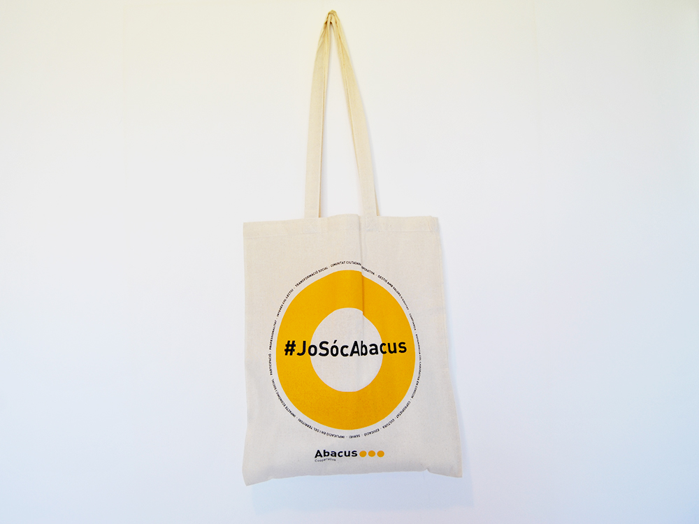 Bolsas de Algodón: Una Solución Sostenible y Versátil para Comercios Modernos